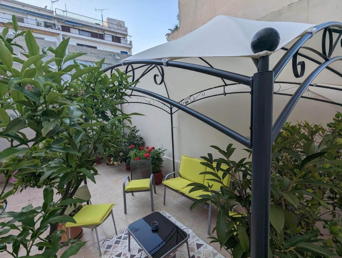 Cozy Minimal Apartment Piraeus Ngoại thất bức ảnh
