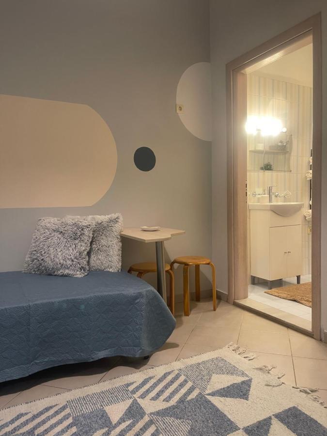 Cozy Minimal Apartment Piraeus Ngoại thất bức ảnh
