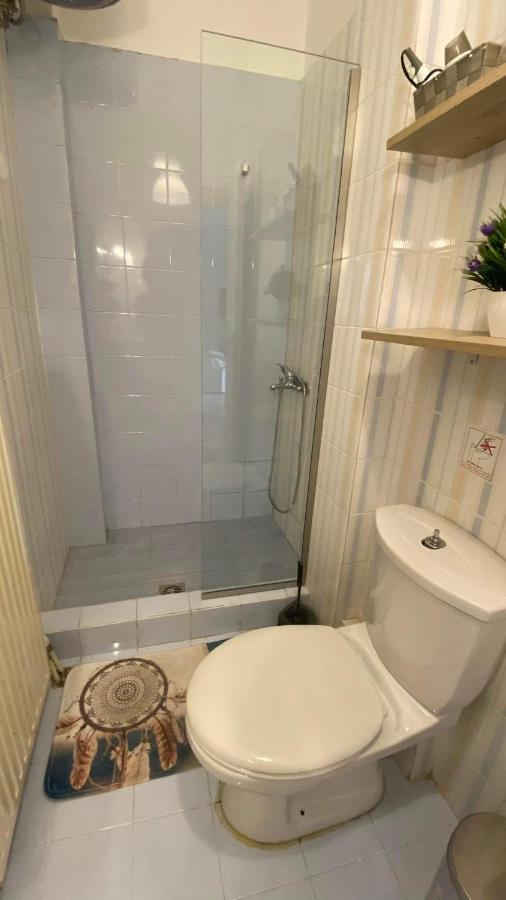Cozy Minimal Apartment Piraeus Ngoại thất bức ảnh